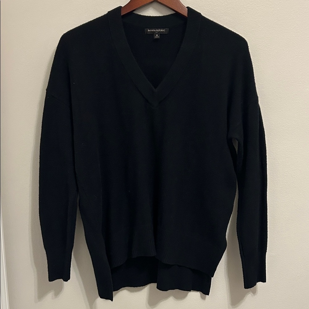 Banana Republic V Neck Sweater